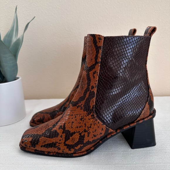Violeta Brown/Tan Snake Skin Leather Heeled Zip Ankle Boots Women’s EU38 US7 - Picture 6 of 14